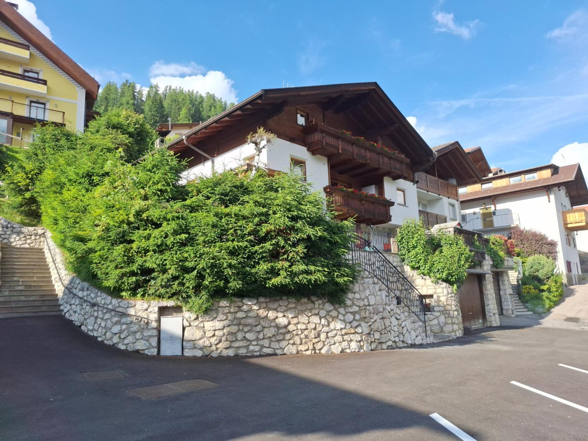 Apartments Insam Santa Cristina Val Gardena Eksteriør bilde